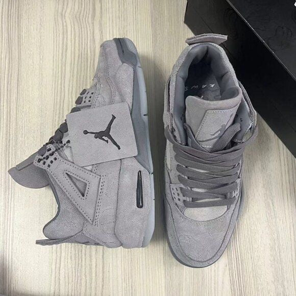 Air Jordan 4 Retro x KAWS "Cool Grey" – Art Meets Hype - Mldripanddrop