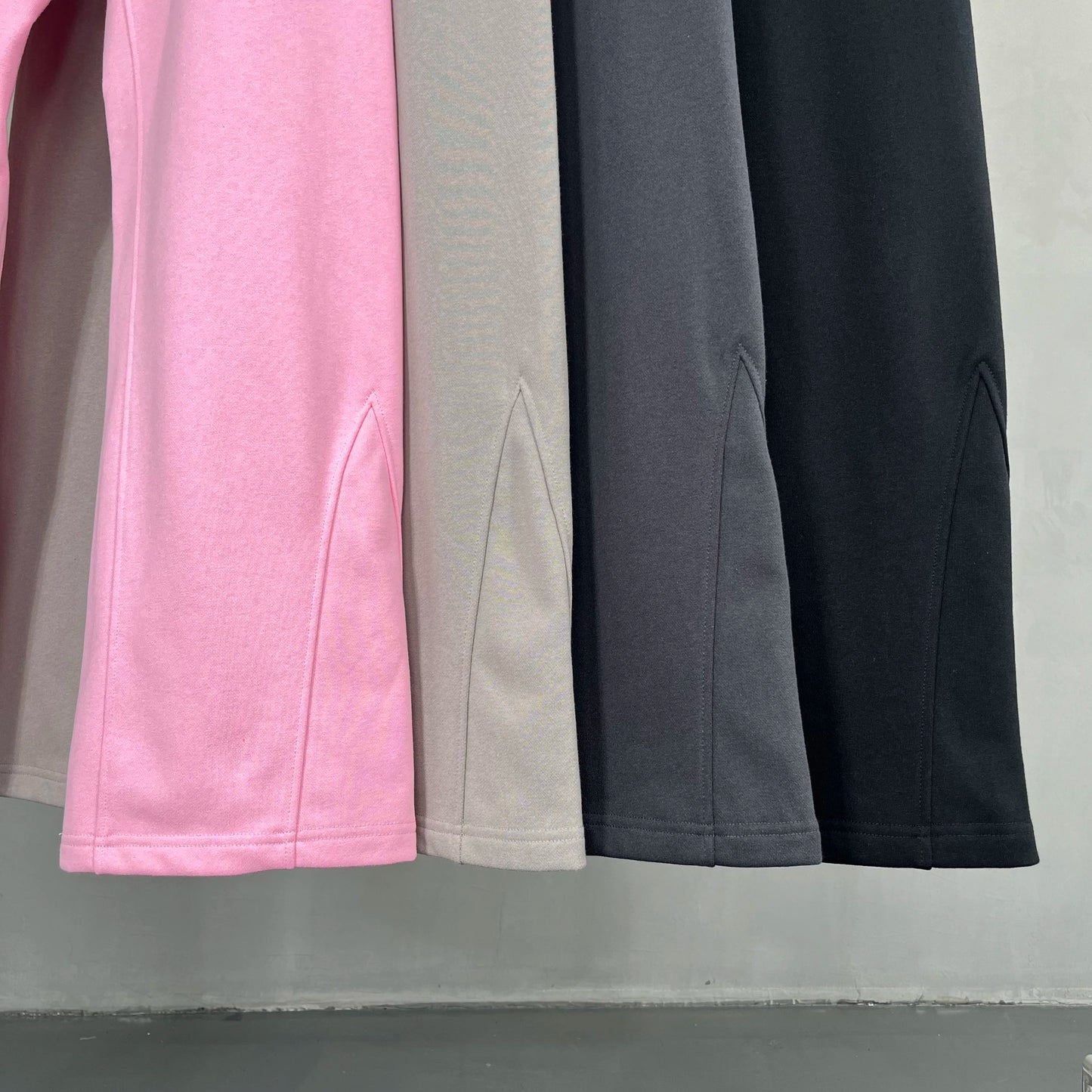 Bell-bottom sweatpants - Mldripanddrop
