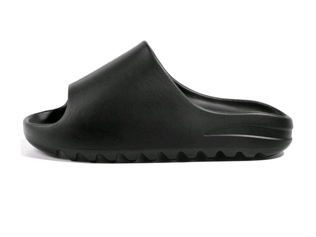 Yeezy Slides – Cloud Comfort, Everyday Flex - Mldripanddrop