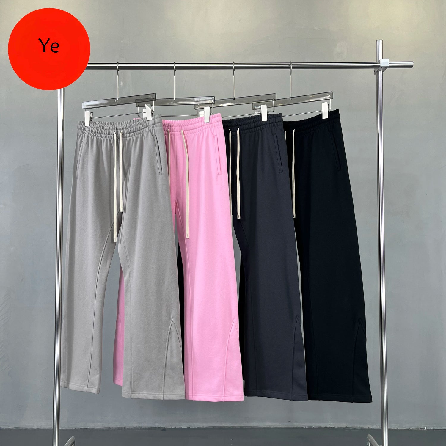 Bell-bottom sweatpants - Mldripanddrop
